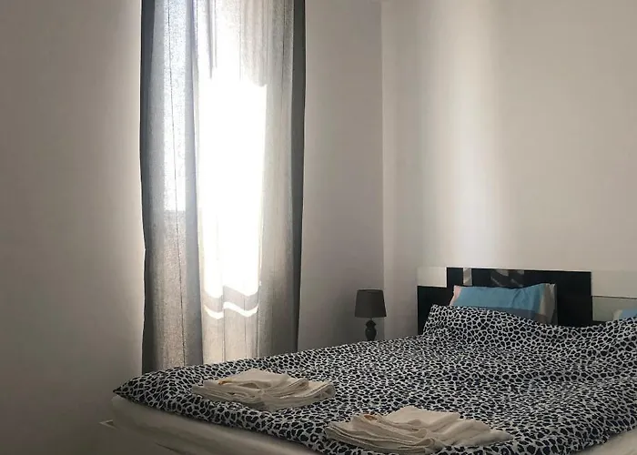 Air Residences - Air 2 * Бухарест